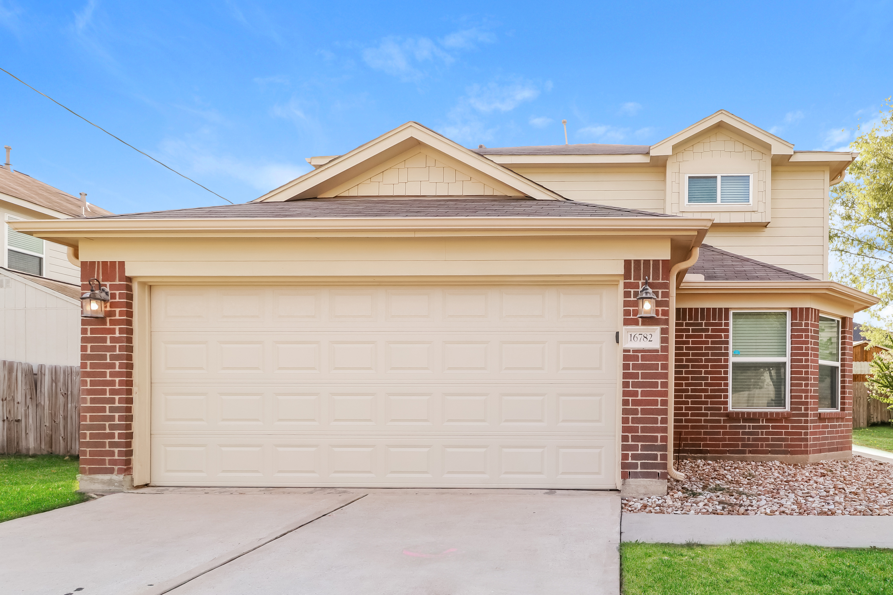 16782 N THRASHER DR CONROE, TX 77385